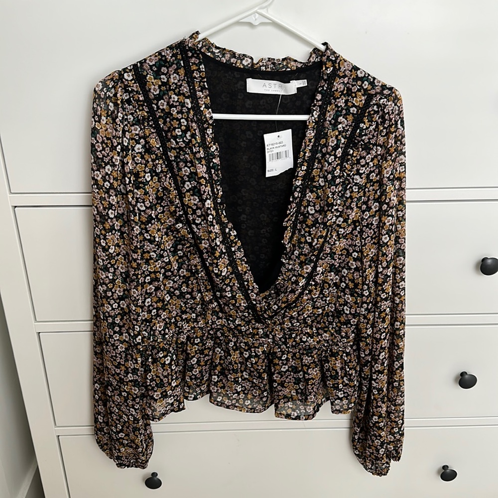 ASTR Floral Blouse